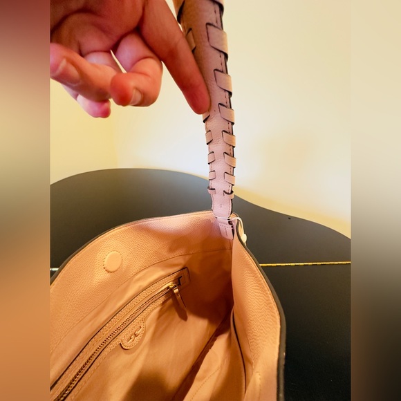 NWT Luxury Authentic Minimalist RARE Tory Burch Brooke Pebbled Leather Hobo Bag - Picture 17 of 17